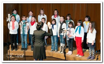 Srečanje otroških pevskih zborov